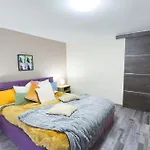 Residenza Santa Anastasia Lilla At Piazza Erbe * 维罗纳