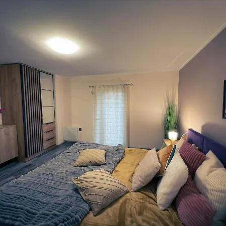Residenza Santa Anastasia Lilla At Piazza Erbe * 维罗纳